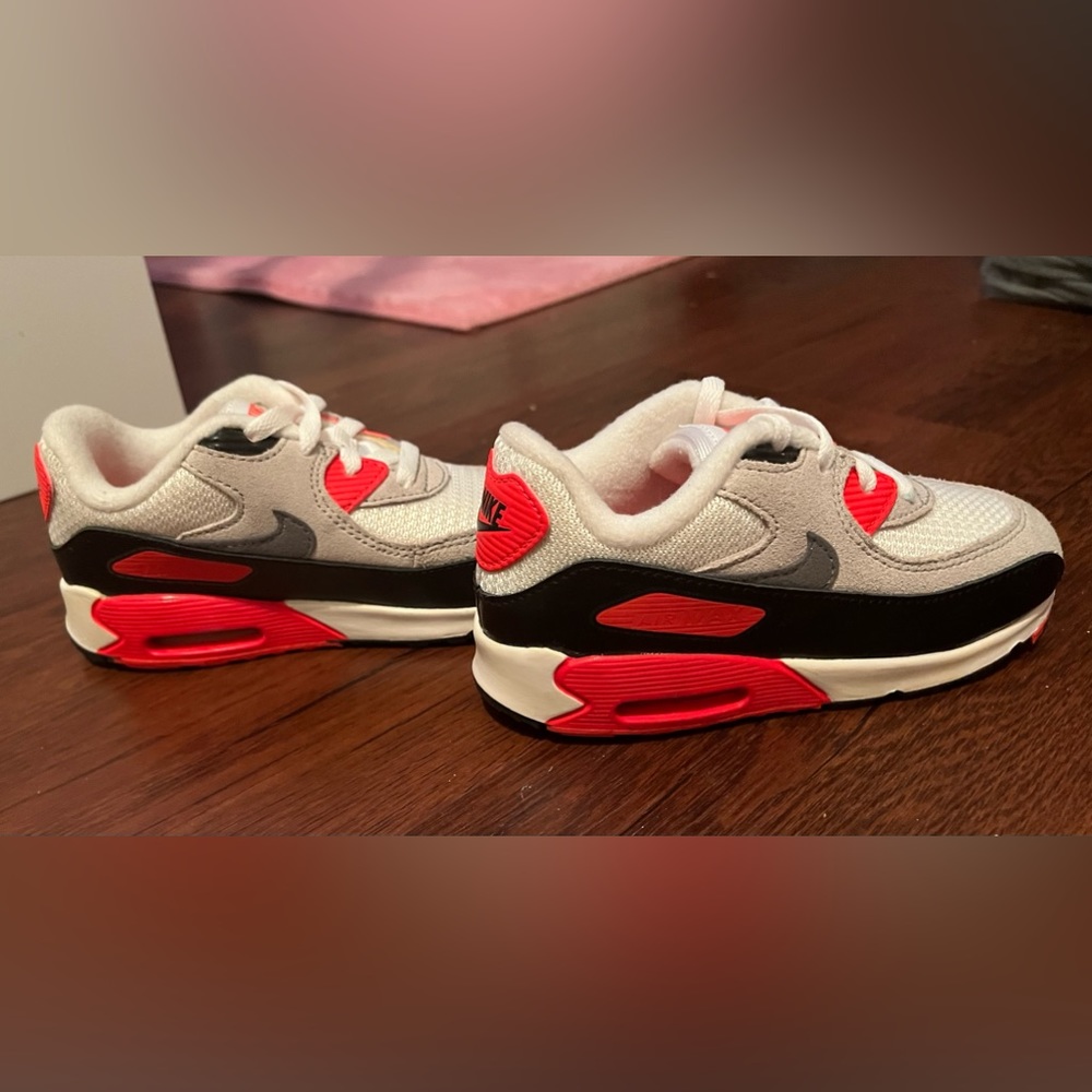 Kids Nike Air Max 90-size 10c